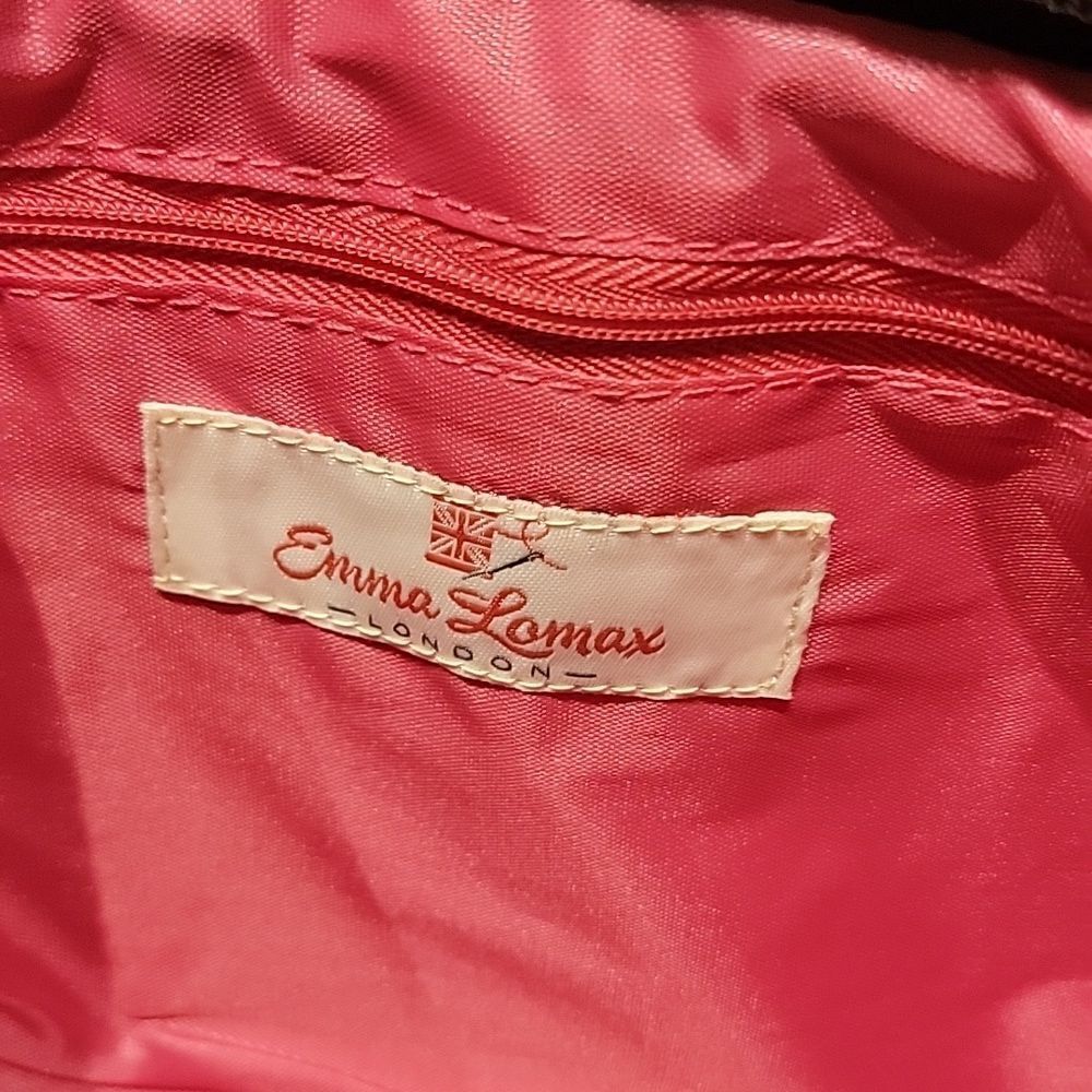 Emma Lomax Black and Gold Tassel Makeup Clutch Bag - Picture 4 of 16